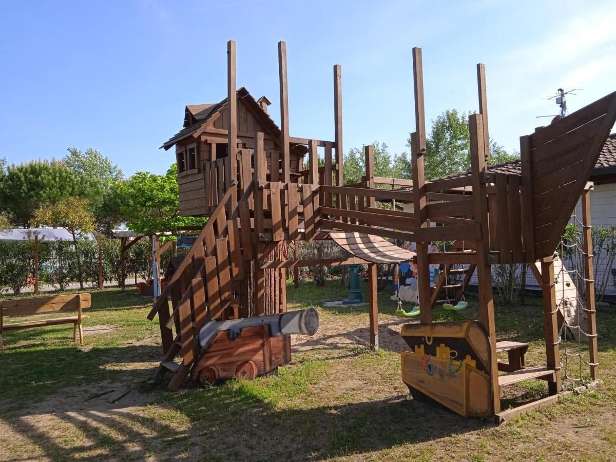 Mobile Home Viareggio - Including Airco- Camping Paradiso - G008 외부 사진